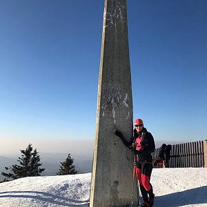Kateřina Turčeková na vrcholu Lysá hora (2.3.2022 16:00)