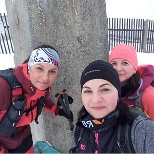 Kateřina Turčeková na vrcholu Lysá hora (5.4.2022 17:00)