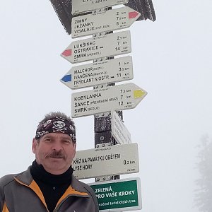 Lojza Žáček na vrcholu Lysá hora (2.2.2021 14:49)