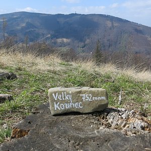 ZdenkaV na vrcholu Velký Kozinec (29.4.2021)