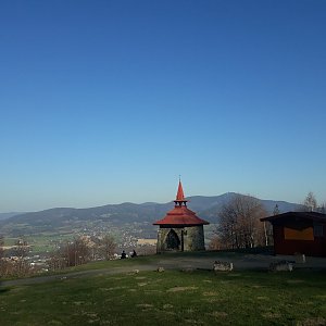 Veronika Hronková na vrcholu Ondřejník (8.4.2020 17:36)