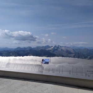 ŠenovKK na vrcholu Pic du Midi de Bigorre (22.7.2023 10:51)