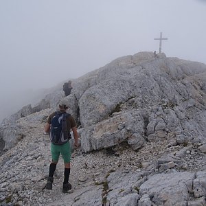 Lukáš Hradecký na vrcholu Visoki Kanin / Monte Kanin Alto (17.8.2010 15:00)
