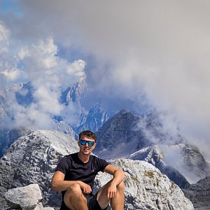 Jiří Králík na vrcholu Visoki Kanin / Monte Kanin Alto (9.9.2018 12:38)