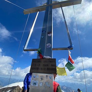 Martin Malý na vrcholu Wildspitze (3.7.2022 10:19)