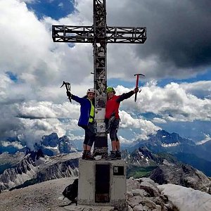 Mársy Montblanc na vrcholu Tofana di Rozes (20.6.2019 19:26)