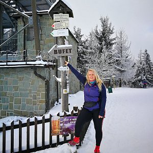 Martina Mnichová na vrcholu Velká Čantoryje (9.1.2021 10:54)