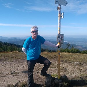 Jaroslav Macura na vrcholu Veľká lúka (27.9.2021 22:04)
