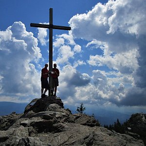 Michal Kříž na vrcholu Großer Arber / Velký Javor (5.7.2022 10:53)