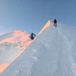 Jiří Králík na vrcholu Grande Bosse (3.8.2025 6:16)