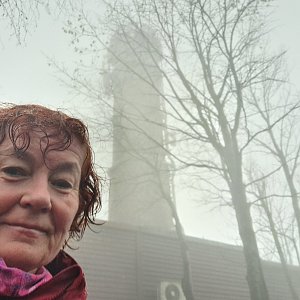 Anna na vrcholu Geisingberg (18.11.2022)