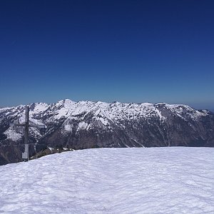 Martin Malý na vrcholu Petergupf (19.4.2019 12:33)