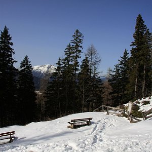 Jan Matiášek na vrcholu Bürgeralpe (21.2.2014 13:59)