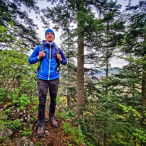 Jiří Králík na vrcholu Ociemny Wierch (7.5.2023 13:57)