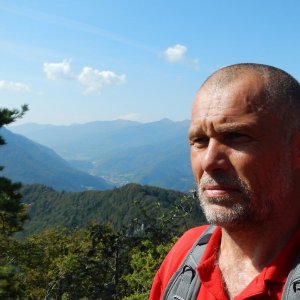 Rastislav Biarinec na vrcholu Ostré (11.9.2016 14:03)
