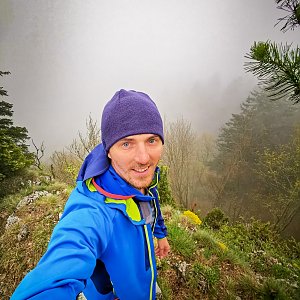 Jiří Králík na vrcholu Legarkowe Skałki (7.5.2023 15:36)