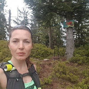 Marcela Kubíčková na vrcholu Trojačka (28.5.2021 15:50)