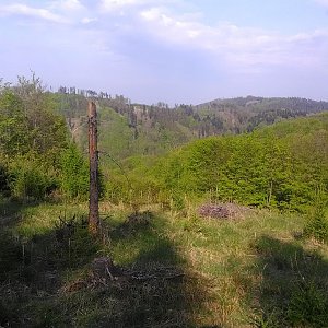 Bohumír Michal na vrcholu Přední Babí hora (4.5.2022 16:49)
