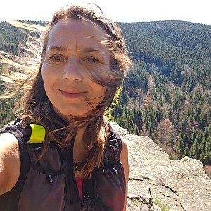 Marcela Kubíčková na vrcholu Sokolí skály (27.4.2024 11:32)