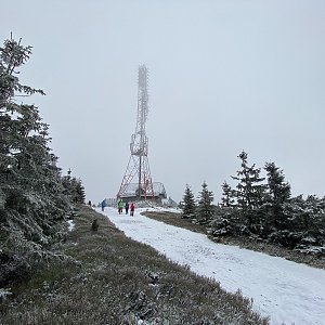 Martin Matějka na vrcholu Stóg Izerski (27.12.2022 11:52)