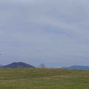 ŠenovKK na vrcholu Kocmínek (13.4.2022 16:20)