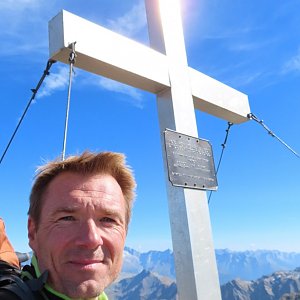 Divočák na vrcholu Baumbachspitze (28.9.2023 12:54)
