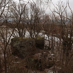 Bouřka na vrcholu Vlčtejn - skála (16.1.2024 14:06)