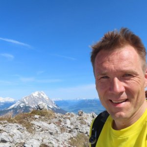 Divočák na vrcholu Winterstein (7.4.2024 14:15)