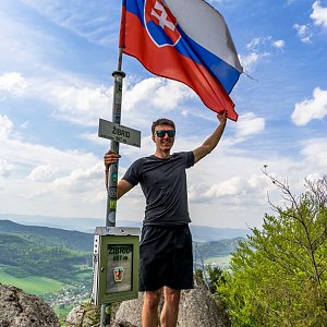 Jiří Králík na vrcholu Žibrid (30.4.2018 15:18)