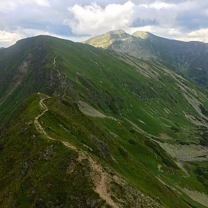 Alexandr Starý na vrcholu Deravá / Łopata (18.7.2017 17:10)