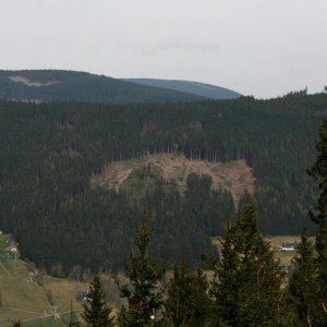 Bouřka na vrcholu Vlašský vrch (13.4.2024 13:05)
