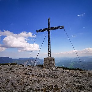 Jiří Králík na vrcholu Jakobskogel (15.5.2022 13:26)