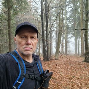 Rastislav Biarinec na vrcholu Oblaz (15.11.2025 12:19)