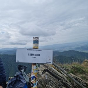 Lenka Hradská na vrcholu Baraniarky (1.10.2023 12:34)