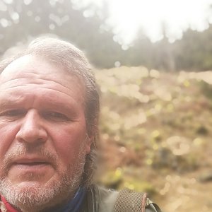 Martin Mičulka na vrcholu Mirotický vrch (20.2.2022 10:29)