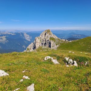 Dzanny na vrcholu Crnohorski Maglić (28.7.2023 10:41)