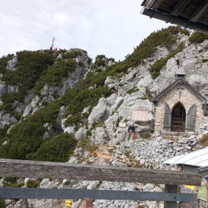 megalodon na vrcholu Hochstaufen (7.9.2025 11:20)