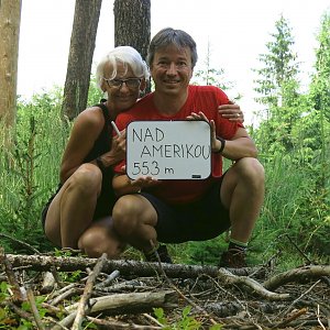 Jana a Pavel Kasaničovi na vrcholu Nad Amerikou (8.7.2021 10:47)