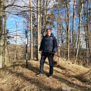 Jirka Valda na vrcholu Hrádek (1.2.2025 13:28)