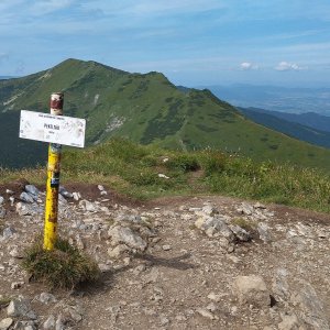 Jakub Kotzot na vrcholu Pekelník (4.7.2023 11:50)