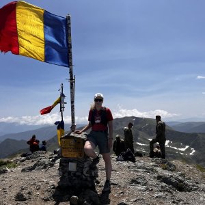 Natalie K. na vrcholu Moldoveanu (12.7.2023 13:23)