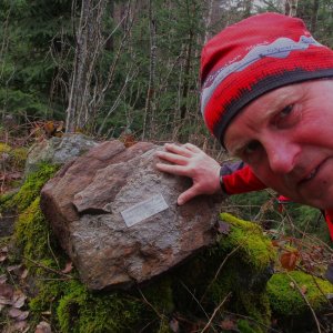 Michal Kříž na vrcholu Mackův vrch (30.3.2025 11:00)