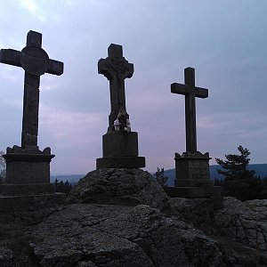 Nojby na vrcholu U Tří křížů (19.4.2014 10:45)