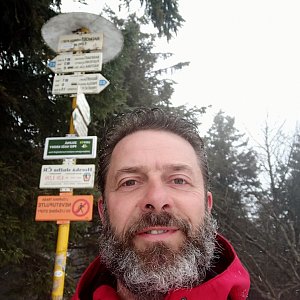 Daniel Hlavac na vrcholu Radhošť (9.4.2022 13:22)