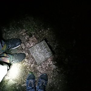 Mc na vrcholu Hrádecký vrch (30.4.2023 1:01)