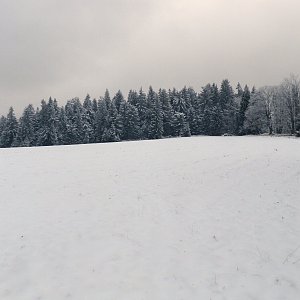 Vladimír Grančay na vrcholu Doupná hora - JZ vrchol (2.12.2017 10:55)