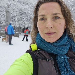 Marcela Kubíčková na vrcholu Radegast (13.1.2024 11:40)