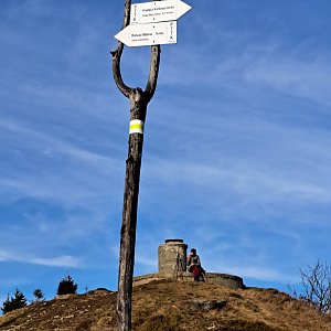 Anna na vrcholu Blatnia (3.12.2022)