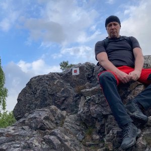 Petr Karmazín na vrcholu Čertova skála (2025)