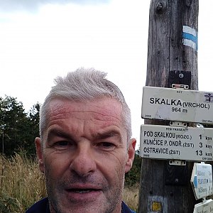 Jaroslav Macura na vrcholu Skalka (24.9.2022 15:45)